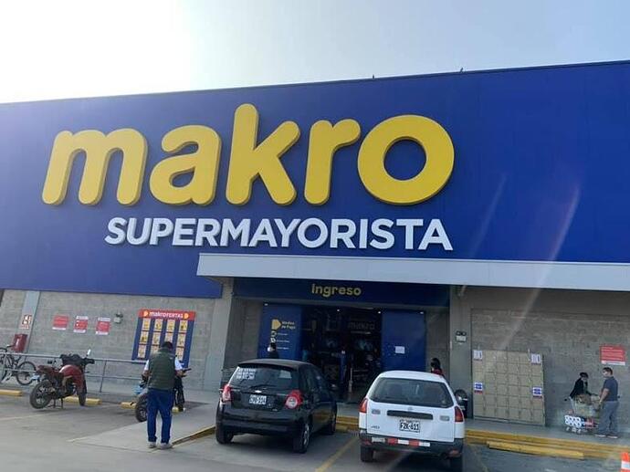 967789661_makrozarateexterior.jpg.42cc6eece3024635d2e0009bb5ca42f4.jpg
