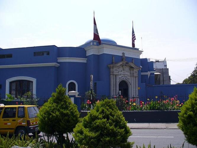 COLEGIOAMERICANOMIRAFLORES062.jpg.f59eb0ad24c5f82a680509adc97b02f9.jpg