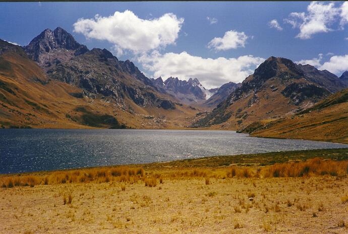 85447269_huaraz(19).thumb.jpg.c206ed4592dc372a17033284540a677a.jpg