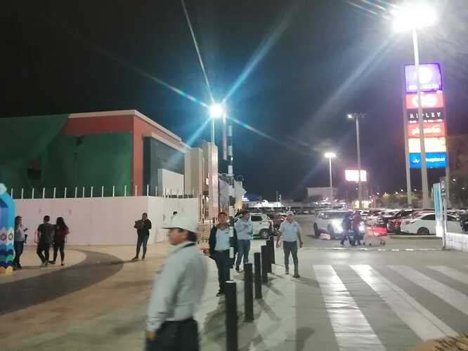 b7dd041f-42dc-484e-a4a6-72aa1363e87e